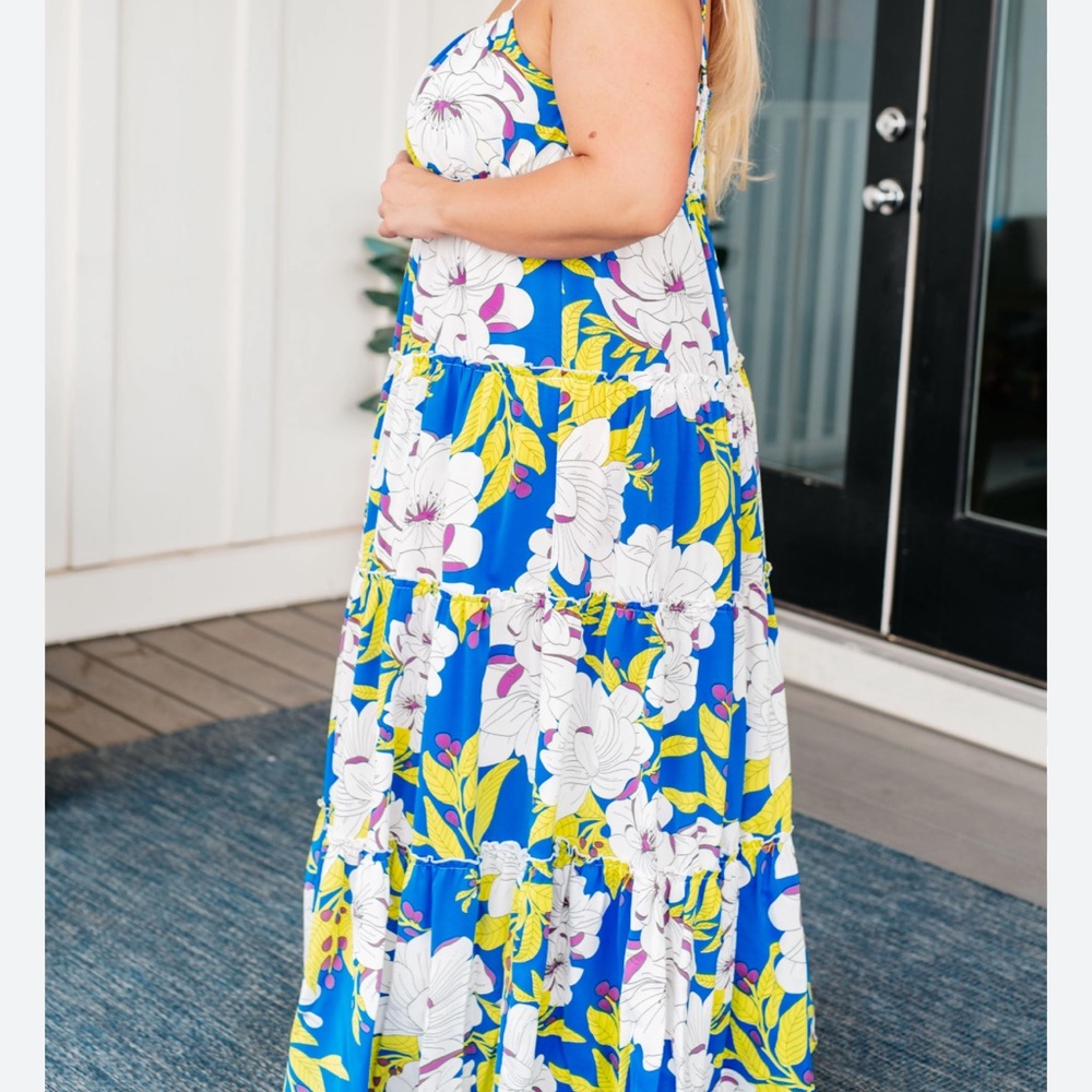 Floral Blue Tiered Maxi Dress - Picture 4 of 8